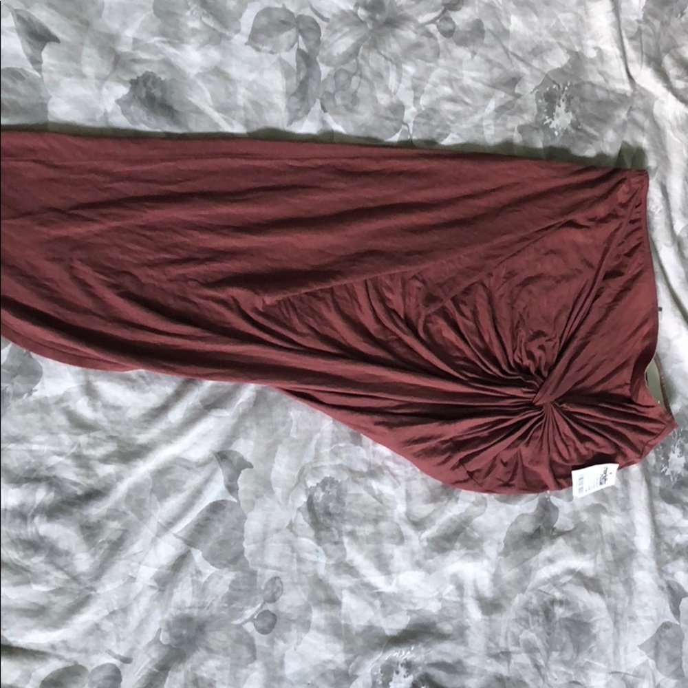 Knot skirt